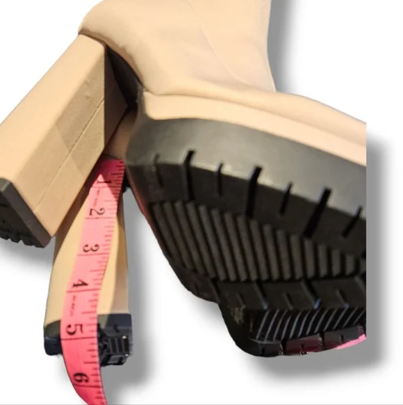 Knee-high platform boots - Picture 7 of 7